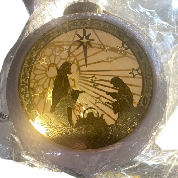 VTG NEW Sterling, Inc Christmas Brass Nativity Ball Ornament Reflective Light - Picture 16 of 16